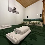 Czarna 3* ザコパネ