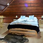 Czarna 3* زاكوباني