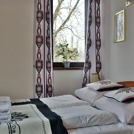 Czarna Aparthotel 3*