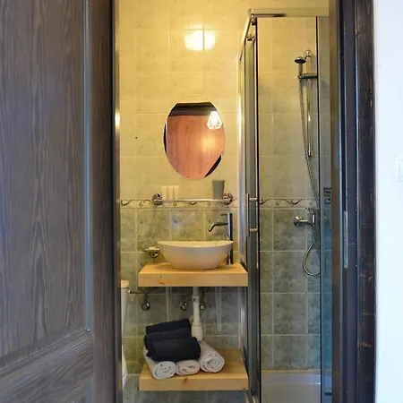 Lägenhetshotell Czarna 3*