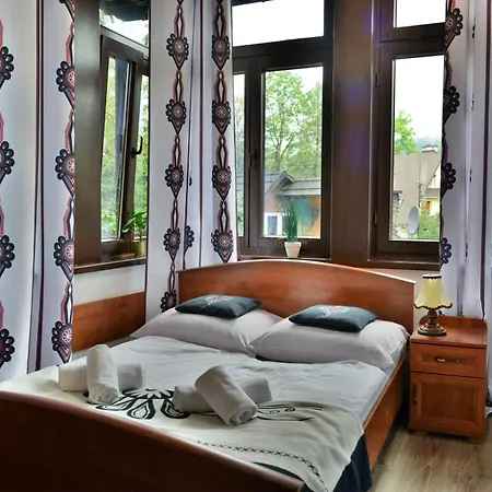 Czarna Aparthotel 3*