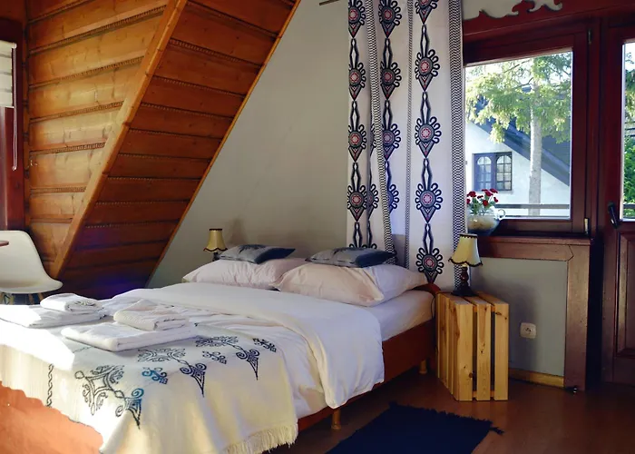 Hotel apartamentowy Czarna 3*