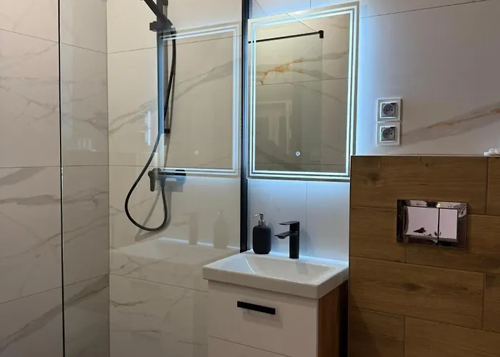 Hotel apartamentowy Czarna 3*